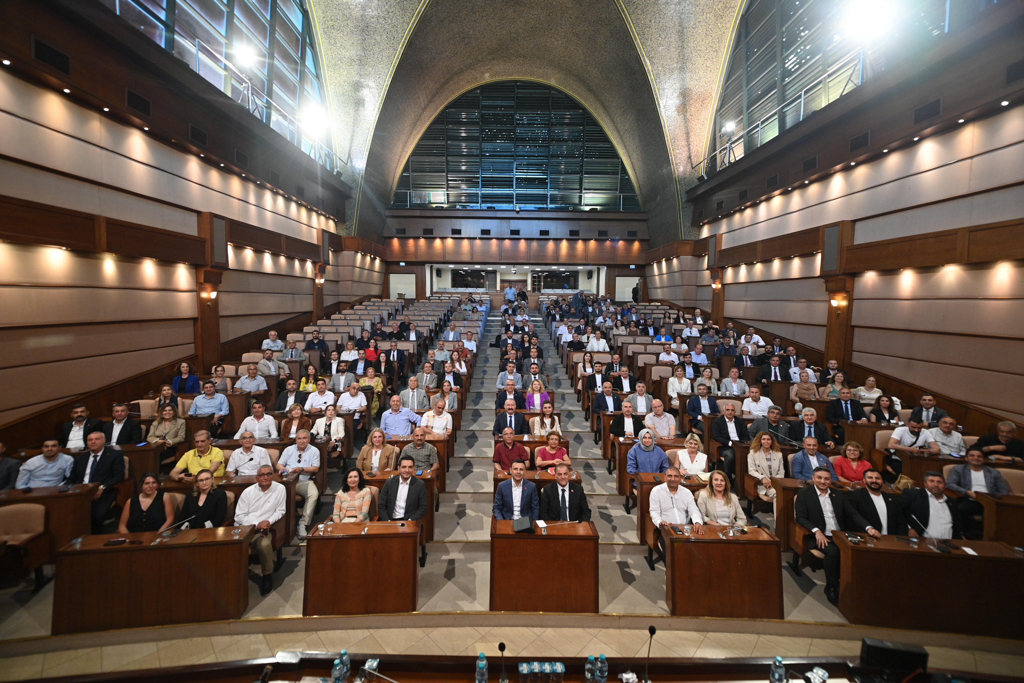 CHP’li Başkanlar ve Meclis Üyeleri İBB’de buluştu